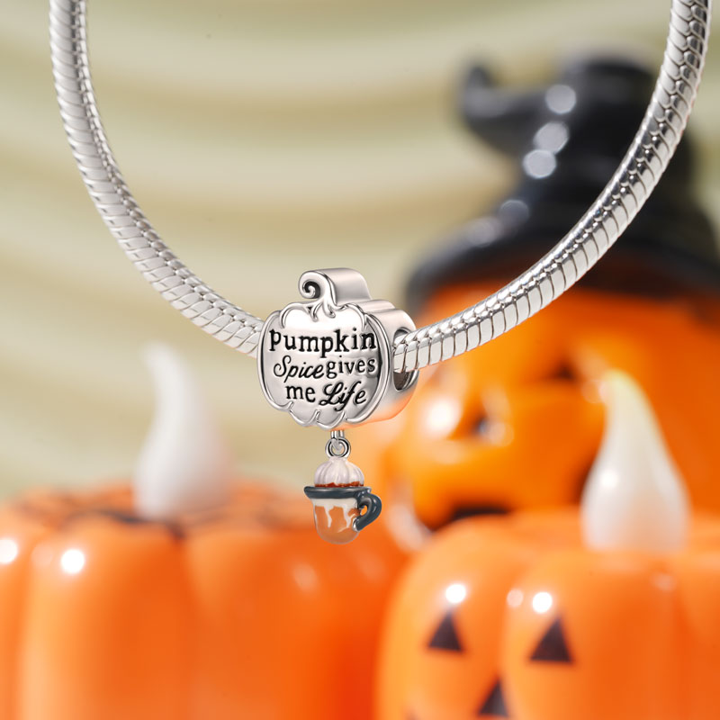 Gnoce Pumpkin Spice Latte Charm_3