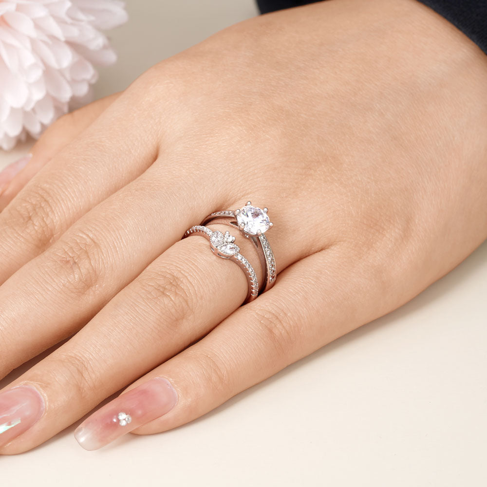 Gnoce Sparkling Clear Round Cut Stackable Ring Set_3