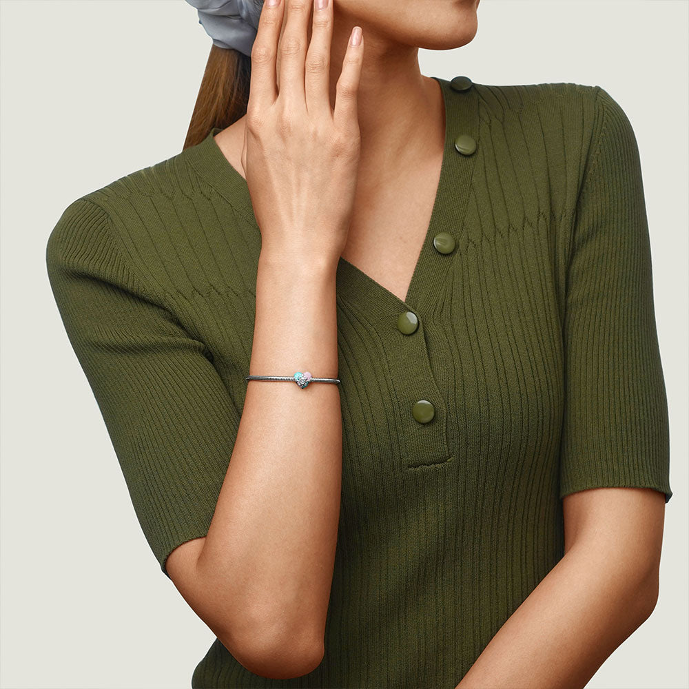 Gnoce Easter Cross Heart Charm_4