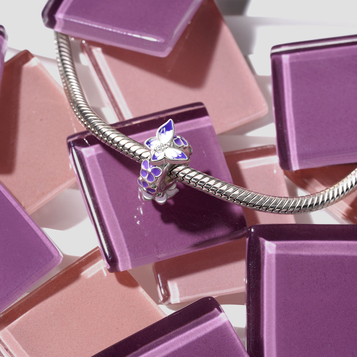 Gnoce Flying Butterflies Stopper Charm_2