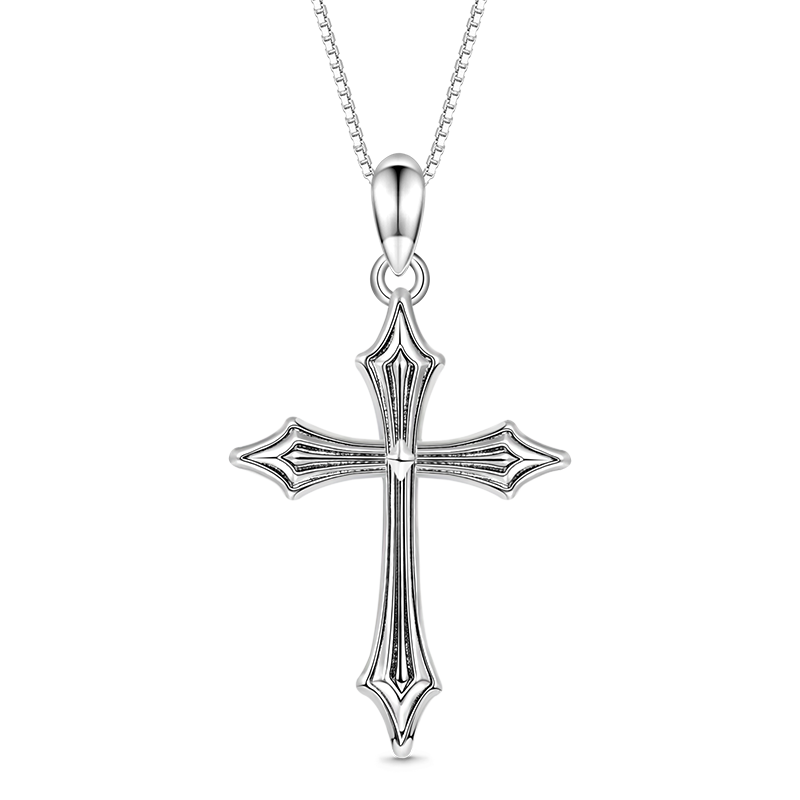 Gnoce Sparkling Cross Necklace_1