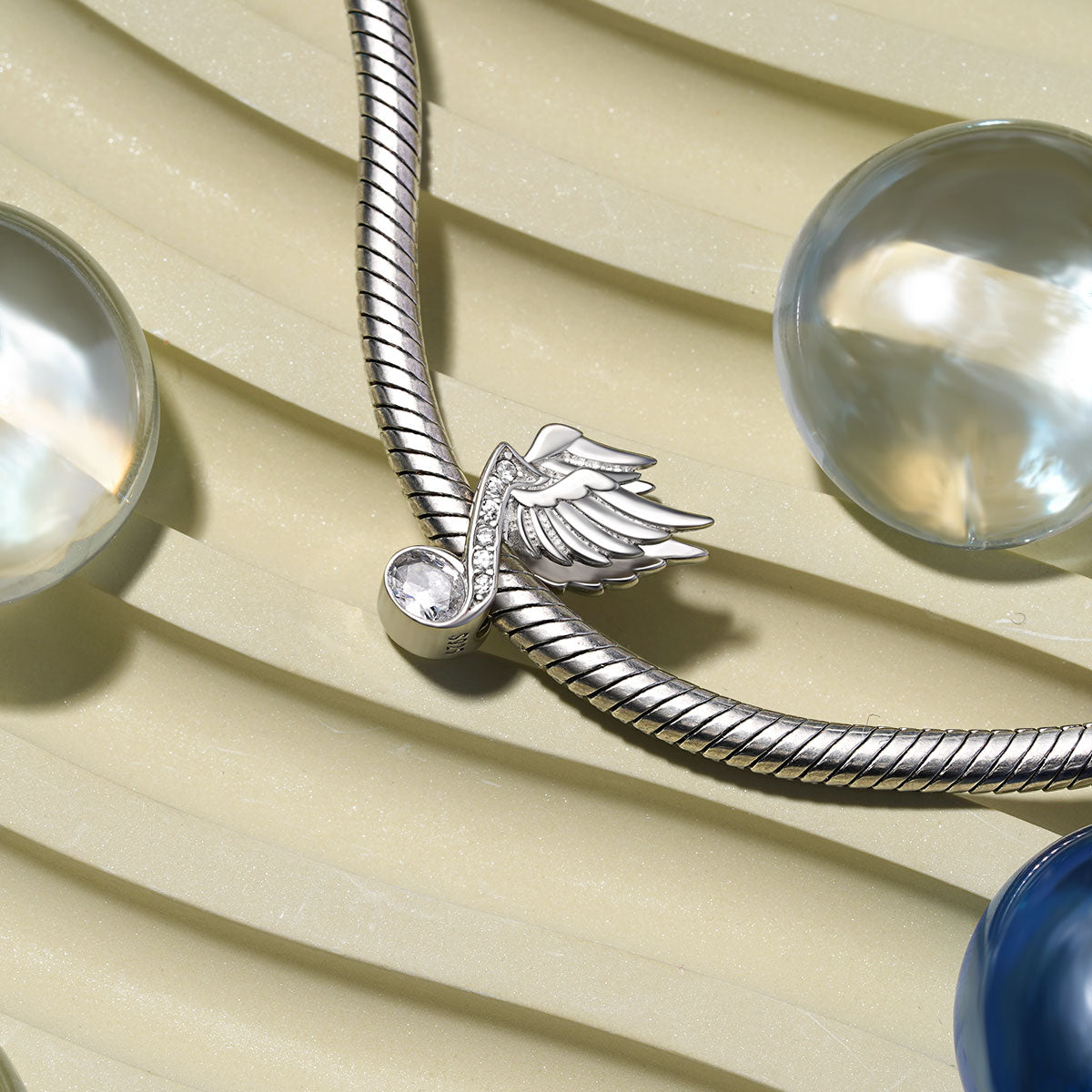 Gnoce Sparkling Musical Note Charm_3