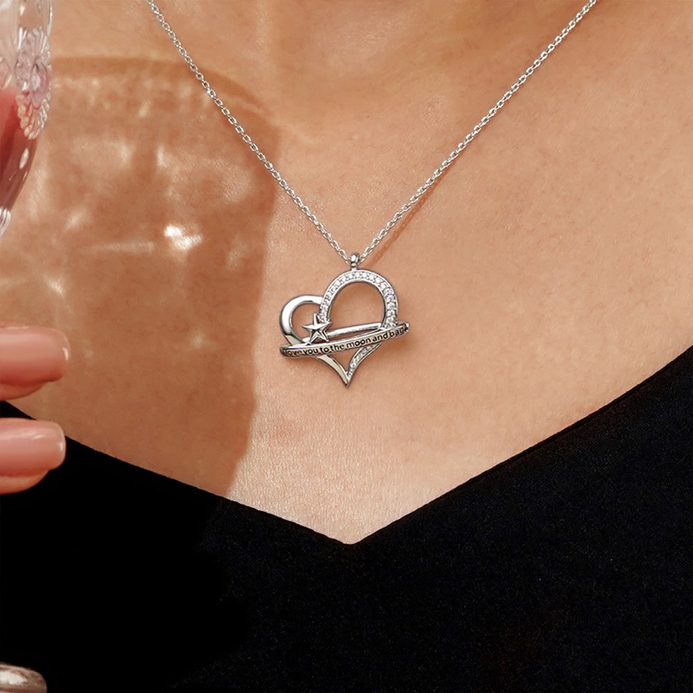 Gnoce "I love you to the moon and back" Love Heart Necklace_5