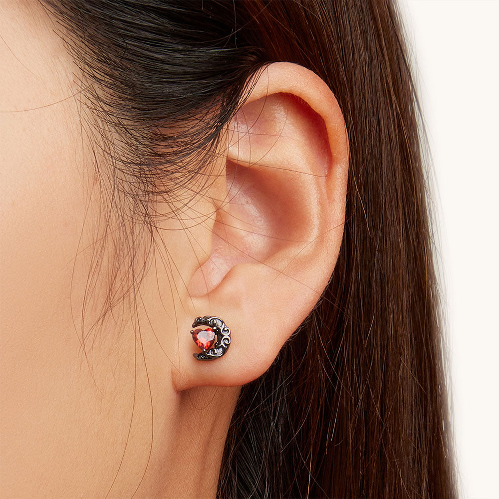 Gnoce Dark Night Moonlight Stud Earrings_5