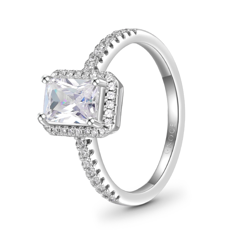 Gnoce Rectangular-cut Promise Ring_2
