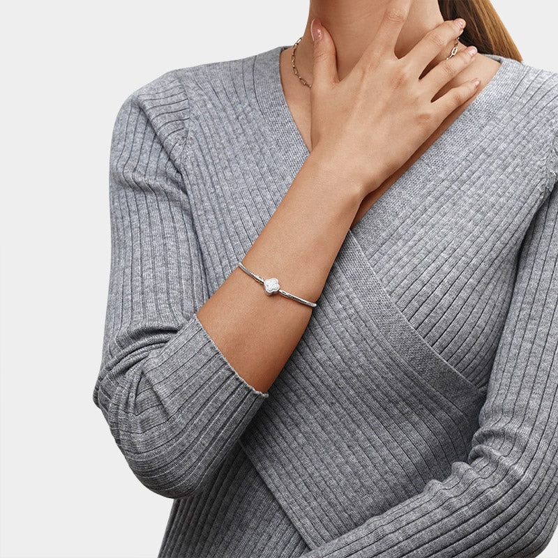 Gnoce Sparkling Lucky Clover Basic Snake Chain Bracelet_4