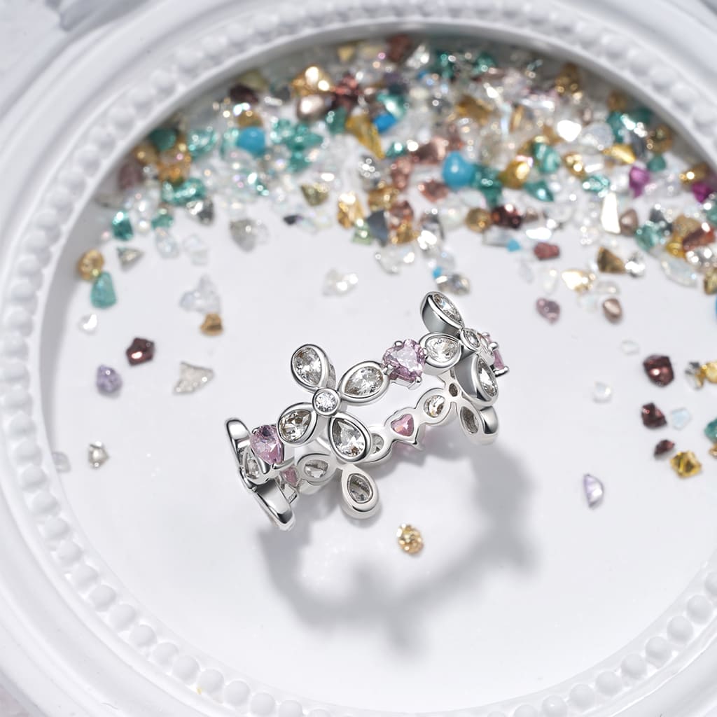 Gnoce Pear-shaped Stone Flower Ring_3