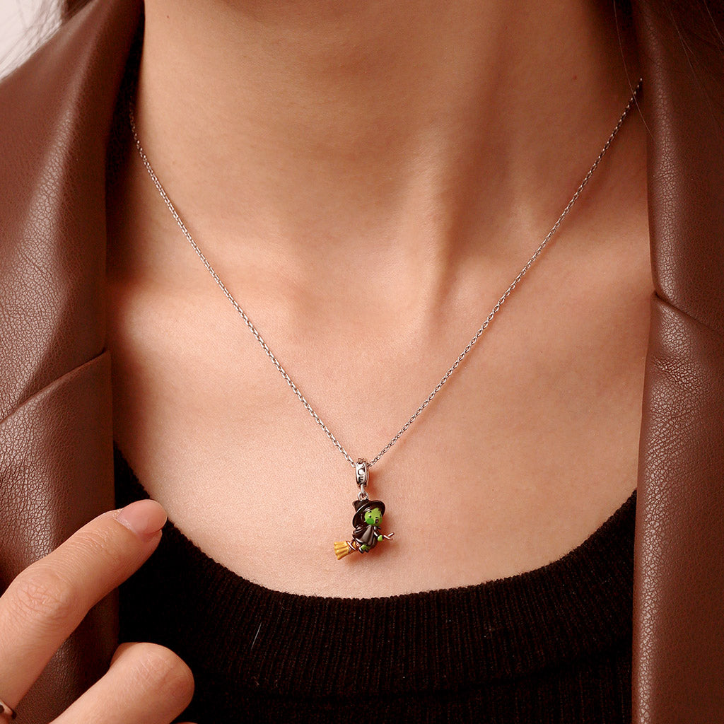 Gnoce Wicked Elphaba on Broom Flying Pendant Dangle Charm_4