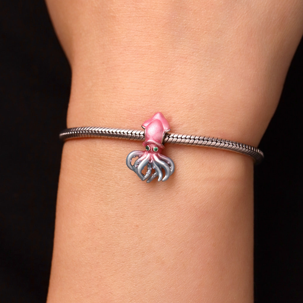 Gnoce Ocean Glow-in-the-Dark Magic Squid Charm_6