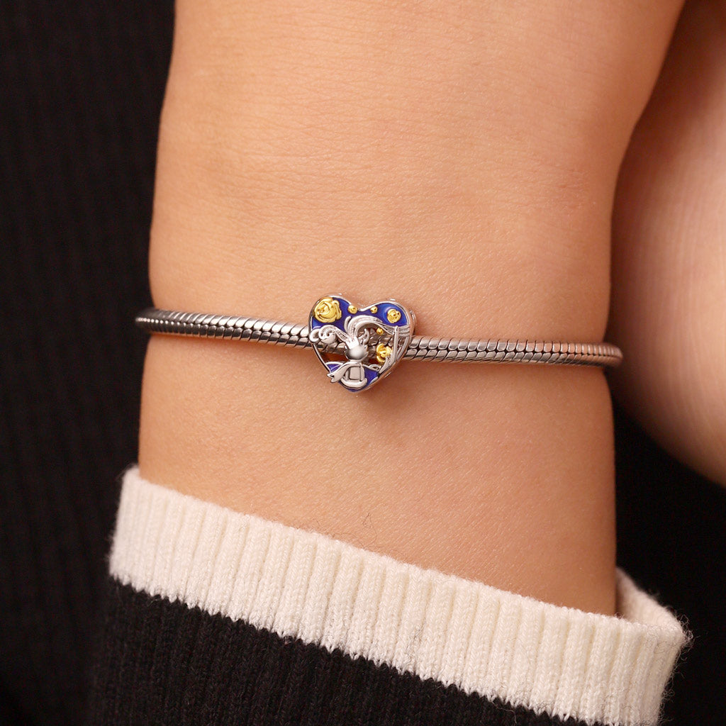 Gnoce Little Boy Looking up Glow-in-the-Dark Starry Sky Charm_6