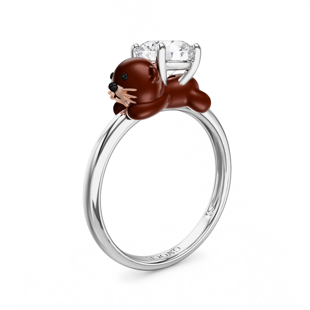 Gnoce Otter Embraces Moissanite Round Cut Ring_1