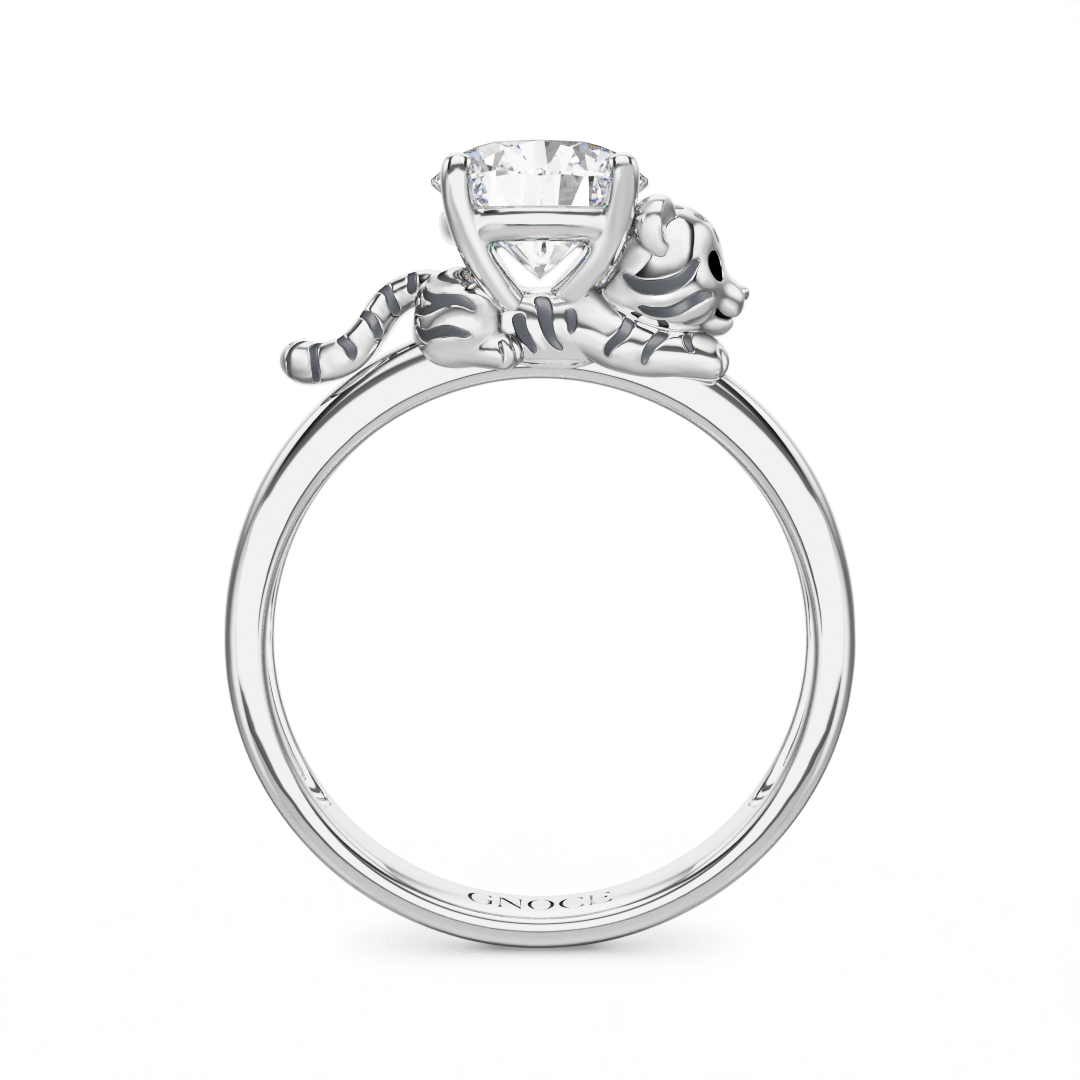 Gnoce White Tiger Embraces Moissanite Round Cut Ring_5