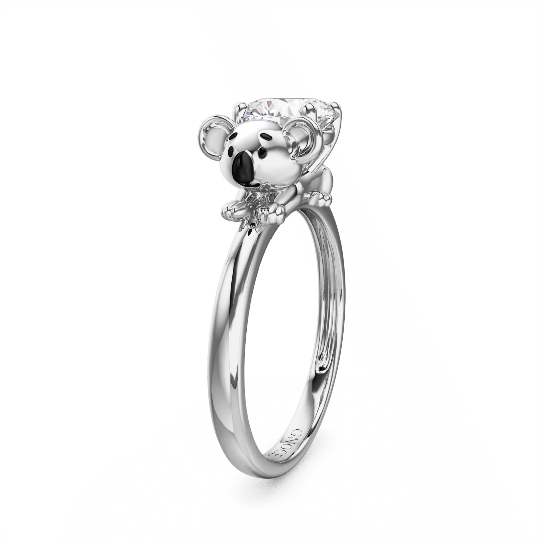 Gnoce Koala Embraces Moissanite Round Cut Ring_4
