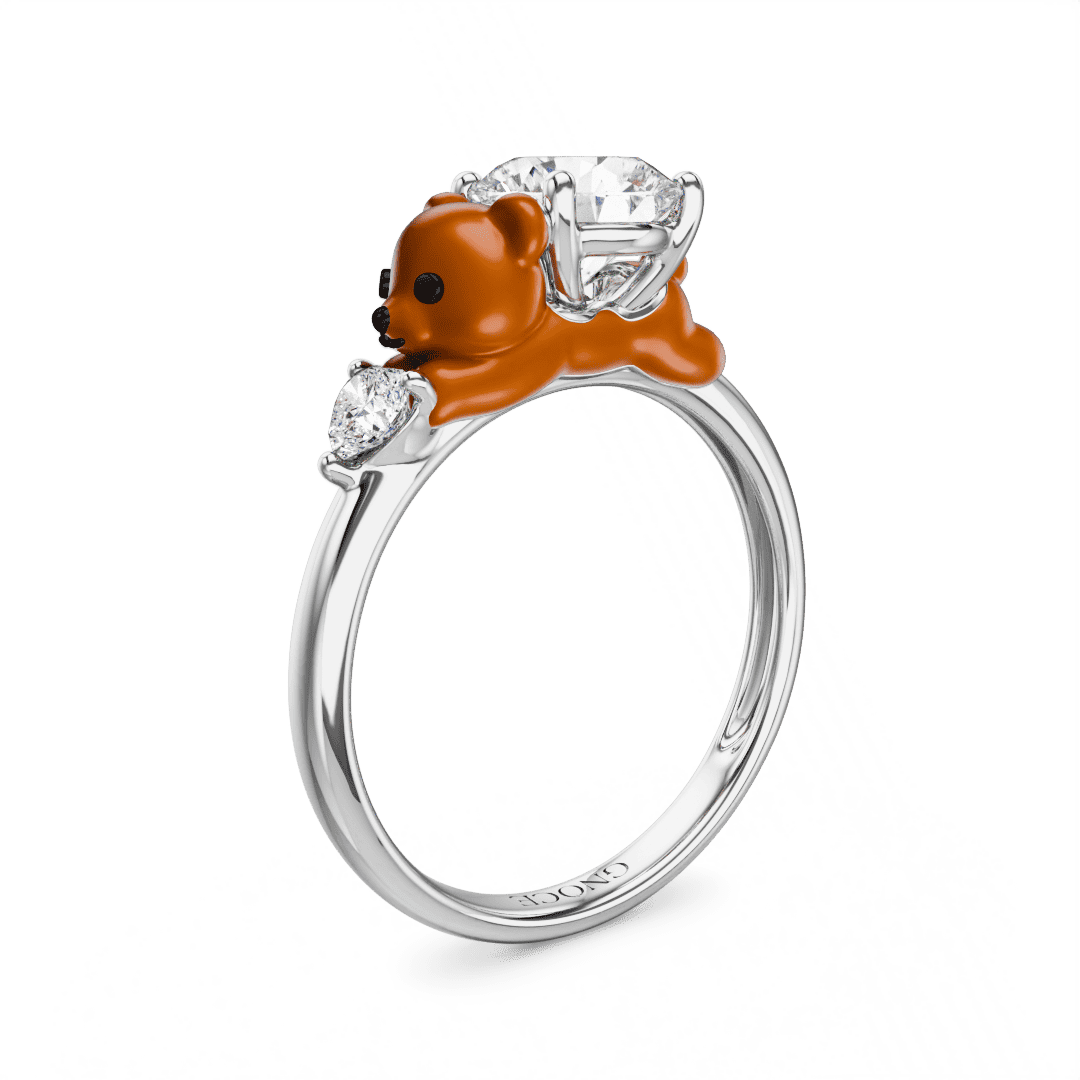 Gnoce Bear Embraces Moissanite Round Cut Ring_1