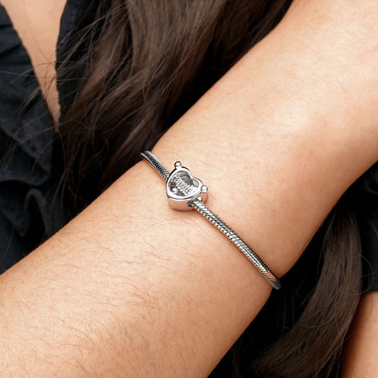 Gnoce Family Love Heart Personalized Photo Charm_3