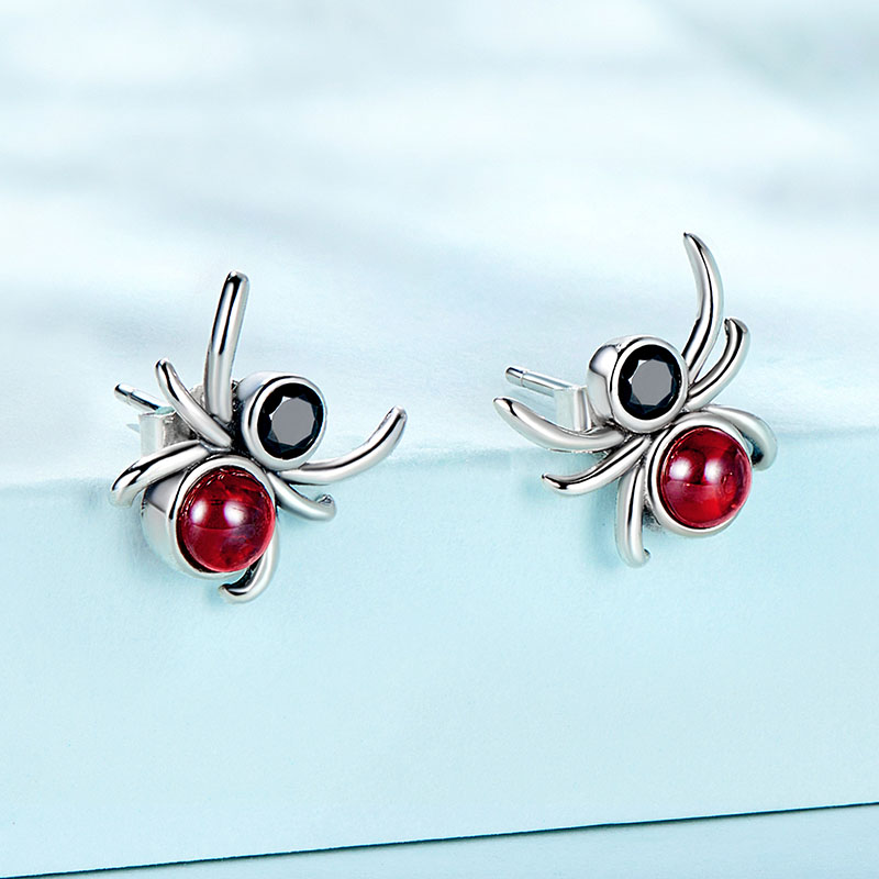 Gnoce Spider Earrings_2