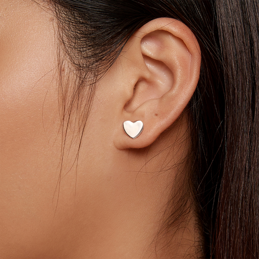 Gnoce Silver Minimalist Heart Stud Earrings_3