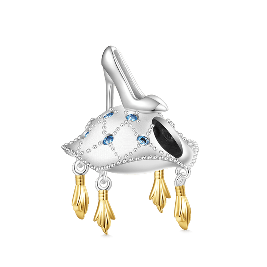 Gnoce Upholstered Glass Slipper Charm_1
