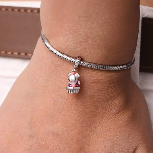 Berry Mouse Pendant_7