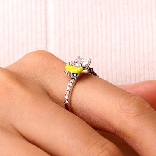 Gnoce The Powerpuff Girls Bubbles Embraces Moissanite Round Cut Ring_5