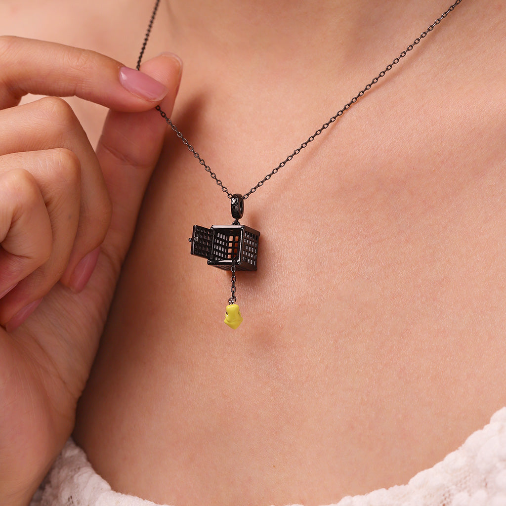 Gnoce Little Nightmares Six in Cage Pendant Dangle Charm_6