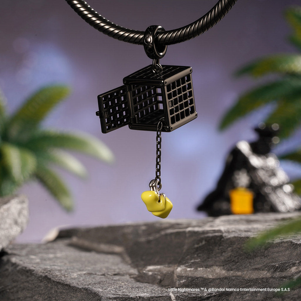 Gnoce Little Nightmares Six in Cage Pendant Dangle Charm_4