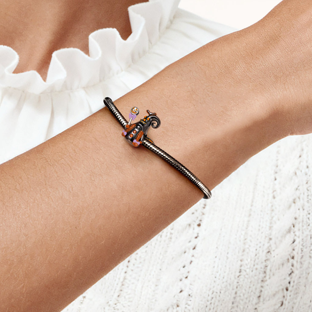 Gnoce Halloween Bat Gnome Glow-in-the-Dark Charm_2