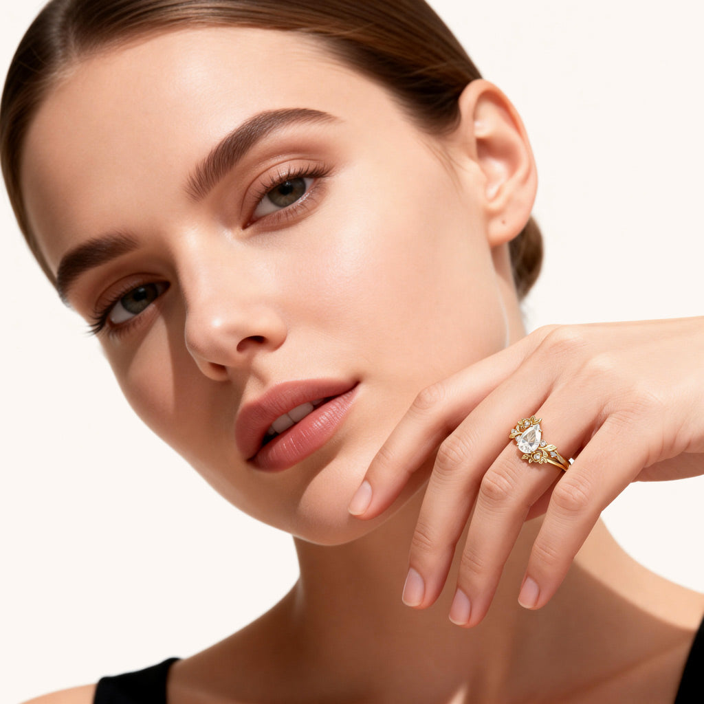 Gnoce Floral Pear-cut Engagement Ring Set_2