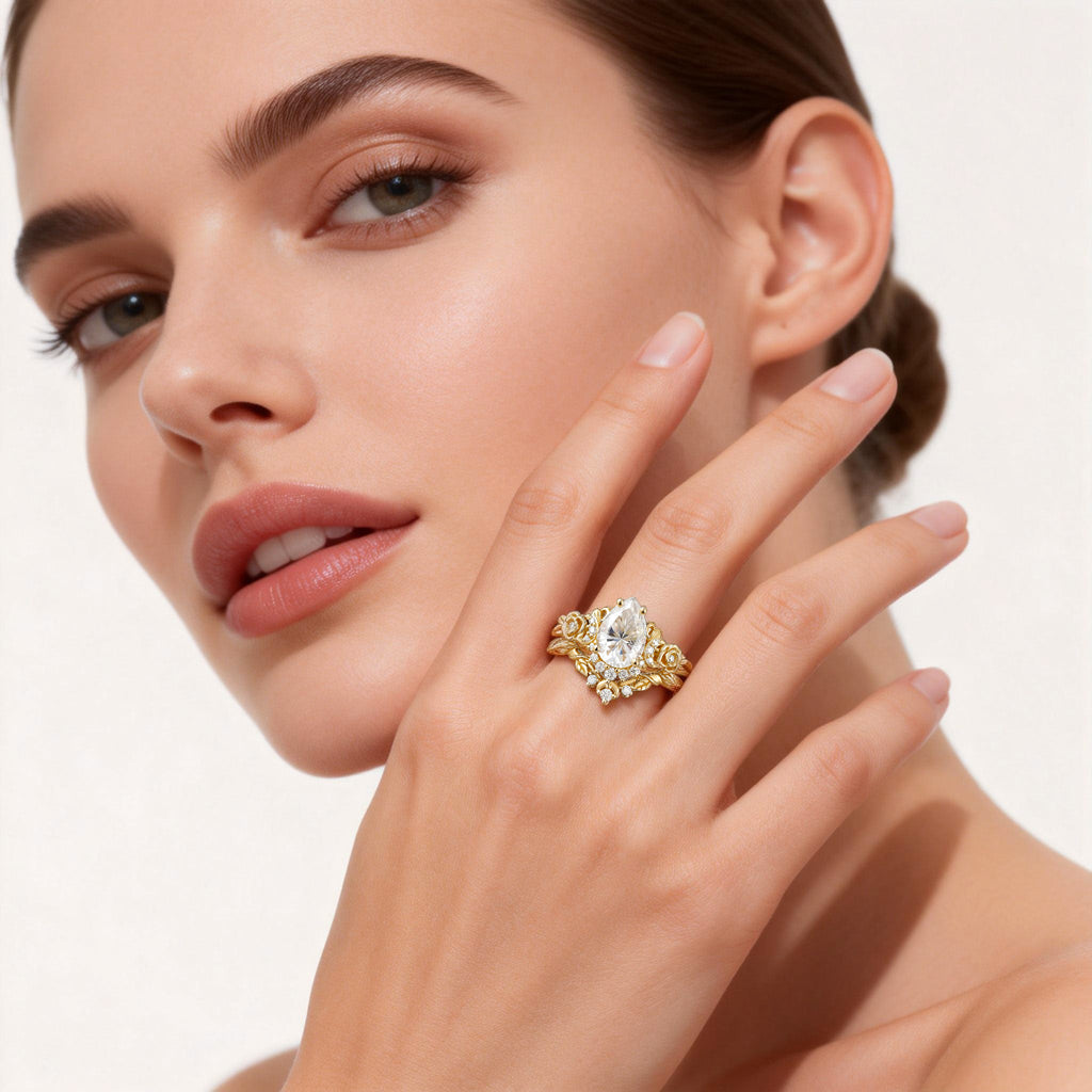 Gnoce Moon & Flower InspiredPear-cut Engagement Ring Set_2