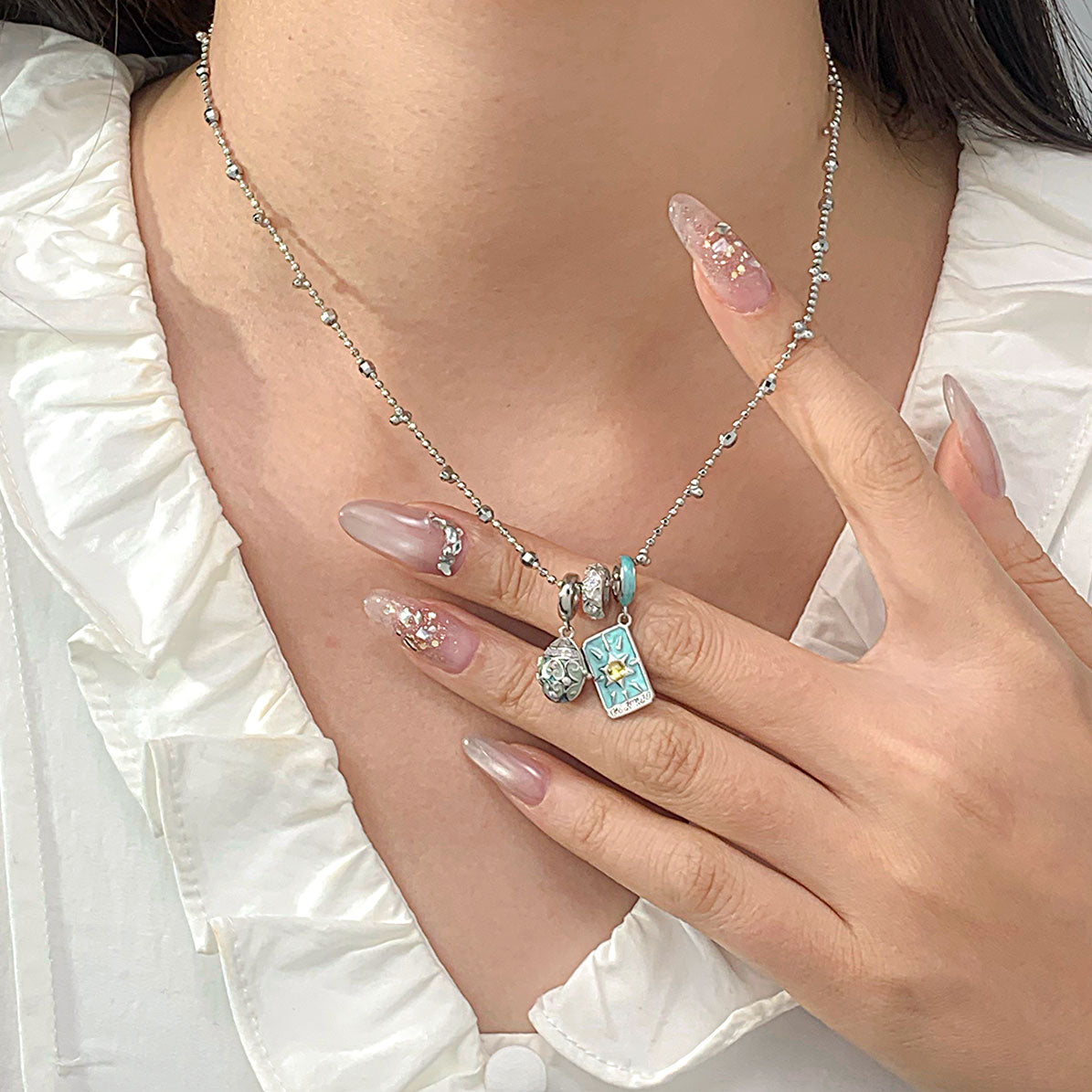 Gnoce Openable Lucky Egg and Hermit Tarot Pendant Necklace Set_3