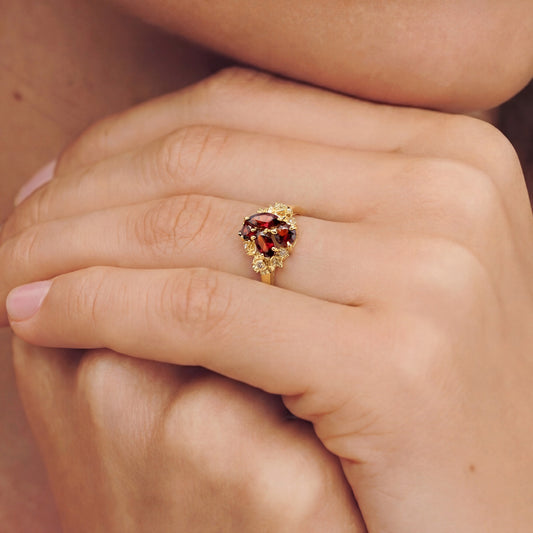 Gonce Nature-Inspired Flower Multiple-Cut Engagement Ring_2