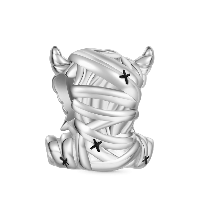 Mummy Highland Cow Charm