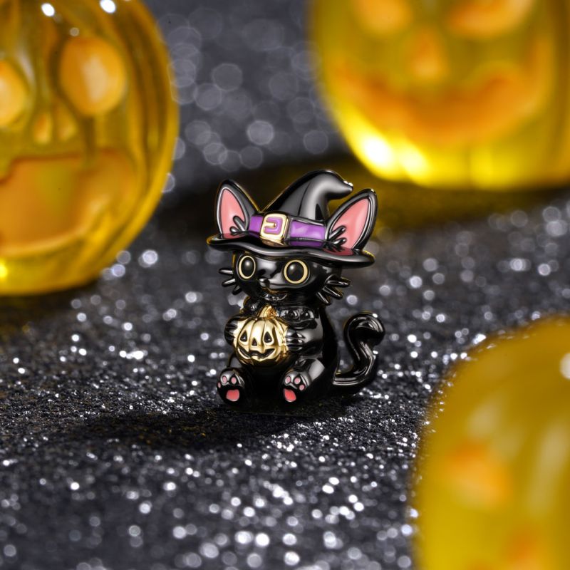 Black Cat Wizard Charm