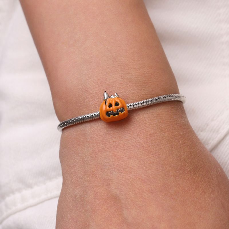 Peanuts Snoopy Pumpkin Charm